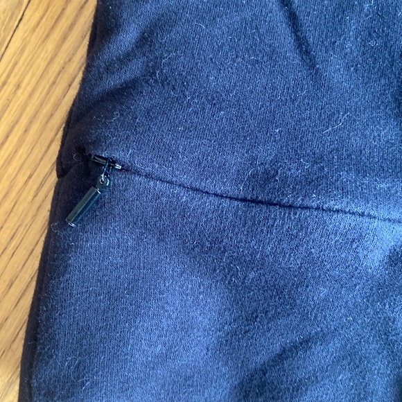 Black Athleta sweatshirt  😎 - Picture 4 of 6